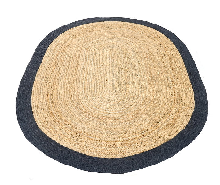 Dolce Vita Agra Black Oval Hand-Made Jute Rug