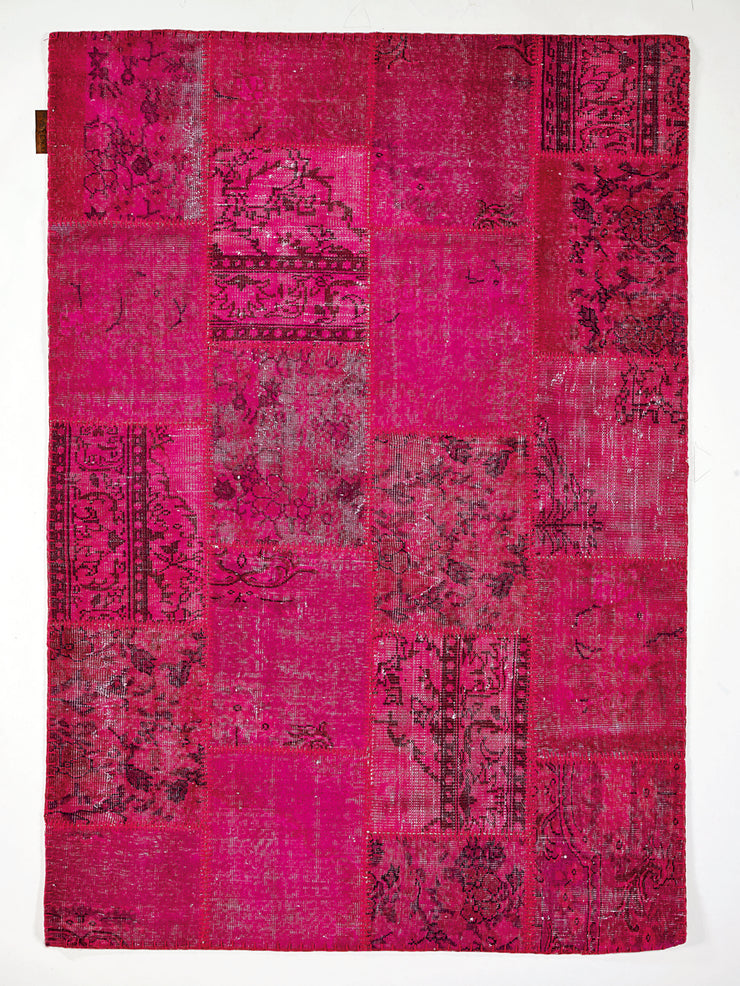 Dolce Vita Patchwork Fuchsia Rugs Natural and Hand Knotted